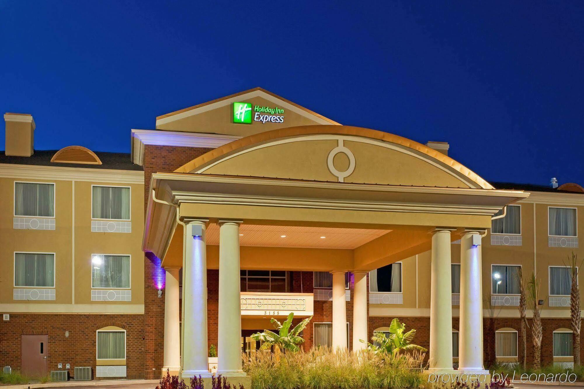 Holiday Inn Express Hotel & Suites Foley By Ihg Exterior foto